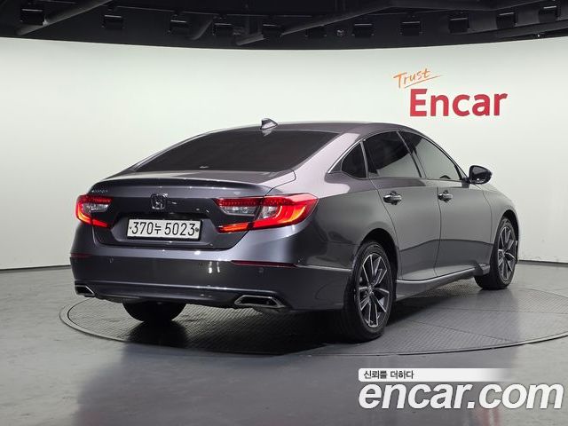 Honda Accord 2021 — фото 2