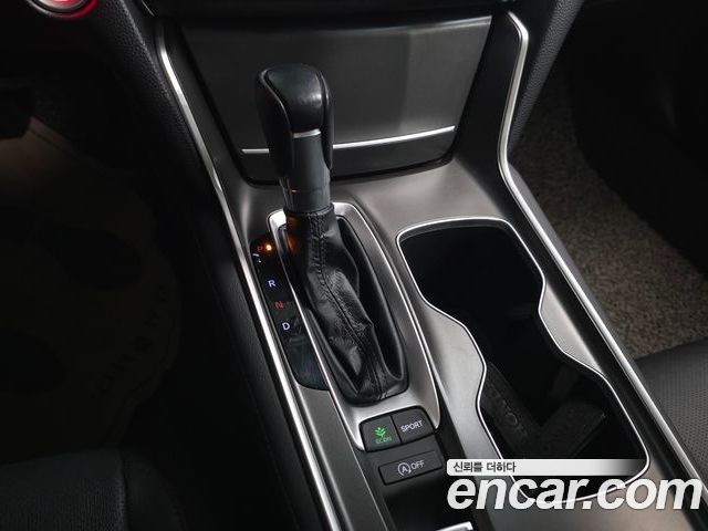 Honda Accord 2021 — фото 9