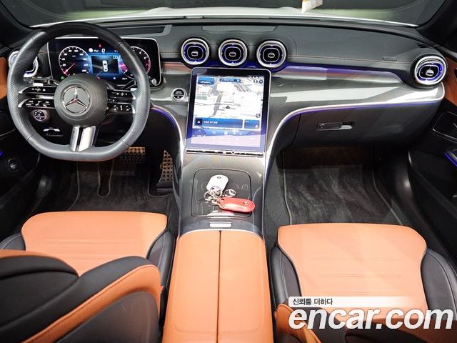 Mercedes-Benz C-Class 2023 — фото 7