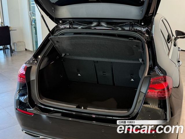 Mercedes-Benz A-Class 2026 — фото 10