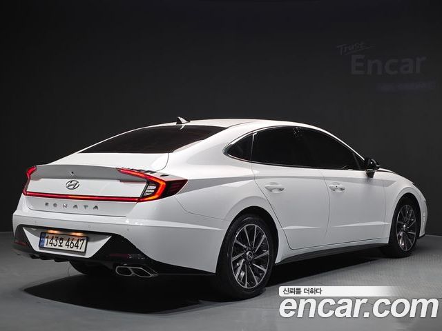 Hyundai Sonata 2023 — фото 2
