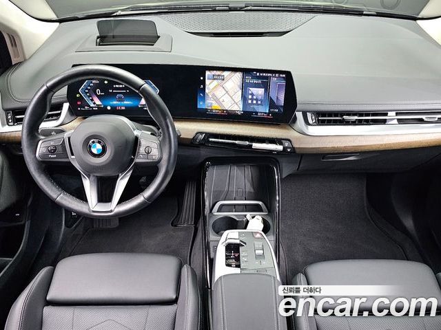 BMW 2 Series 2023 — фото 10
