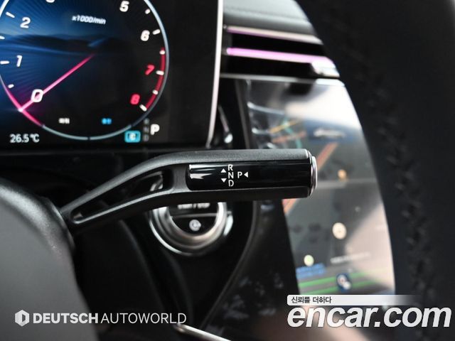 Mercedes-Benz E-Class 2025 — фото 10