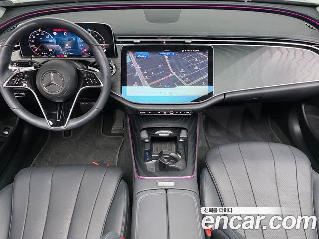 Mercedes-Benz E-Class 2025 — фото 10