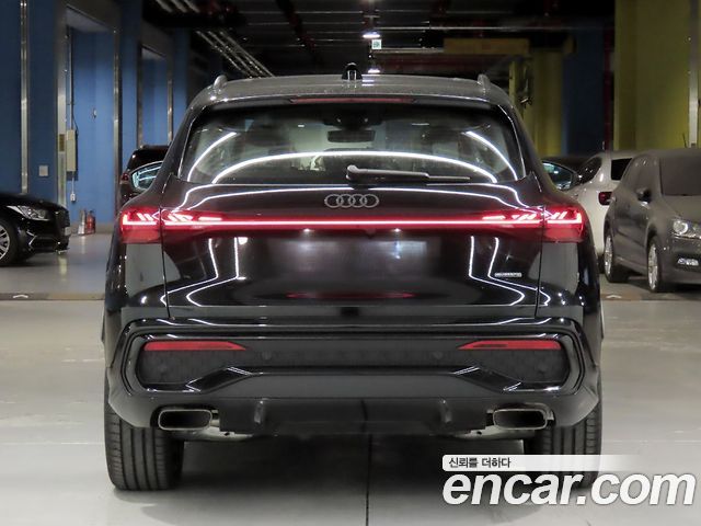 Audi Q5 2025 — фото 4
