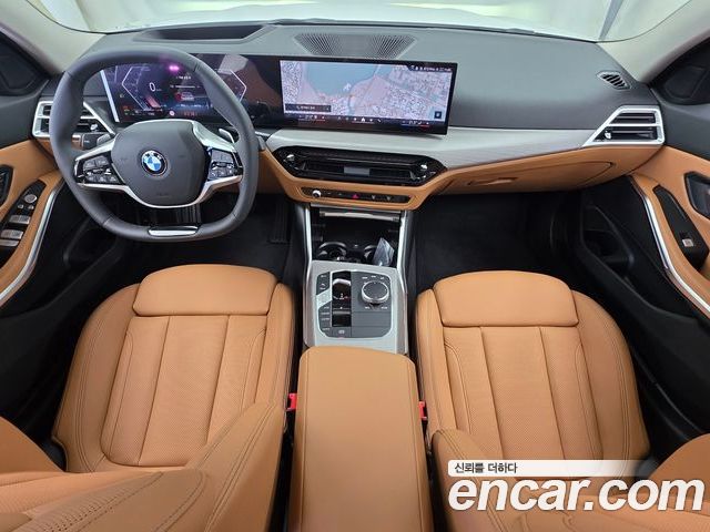 BMW 3 Series 2025 — фото 10