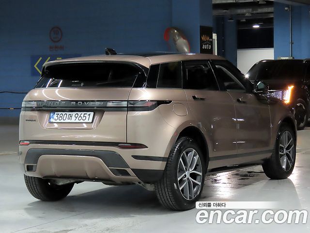 Land Rover Range Rover Evoque 2025 — фото 2
