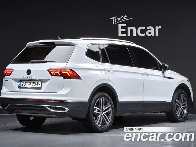 Volkswagen Tiguan 2023 — фото 2