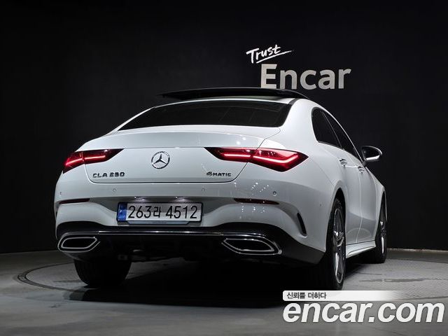Mercedes-Benz CLA 2024 — фото 4