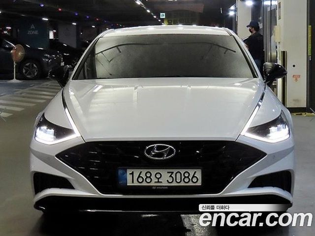 Hyundai Sonata 2022 — фото 2