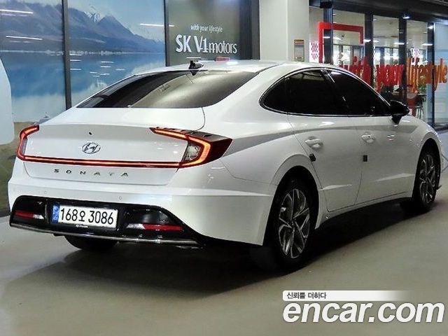 Hyundai Sonata 2022 — фото 4
