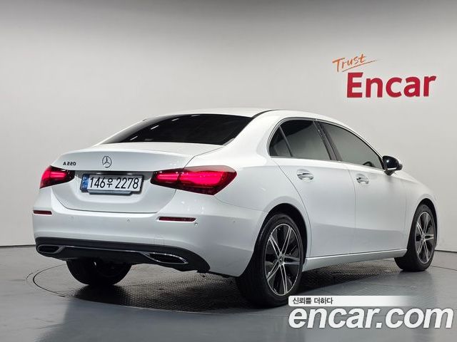 Mercedes-Benz A-Class 2025 — фото 2