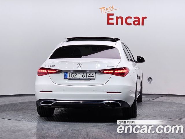 Mercedes-Benz C-Class 2022 — фото 4