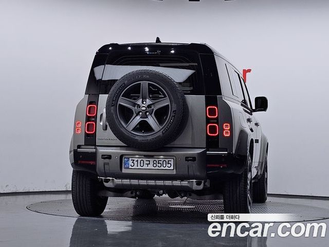 Land Rover Defender 2025 — фото 4
