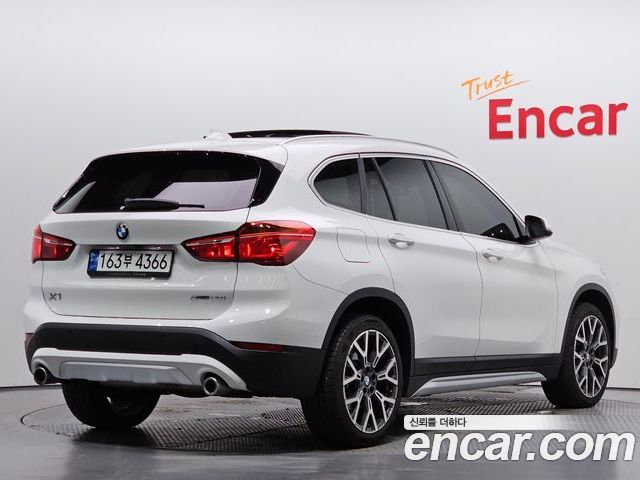 BMW X1 2022 — фото 2