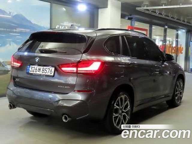 BMW X1 2022 — фото 4