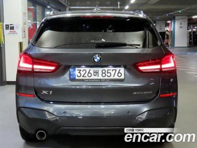 BMW X1 2022 — фото 5