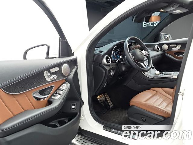 Mercedes-Benz GLC 2023 — фото 10