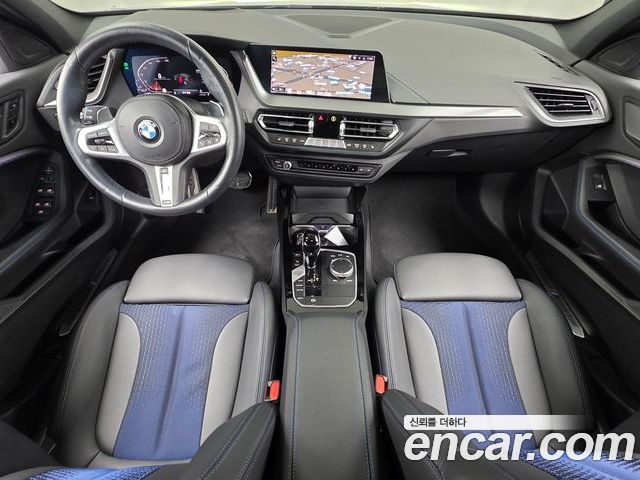 BMW 1 Series 2023 — фото 10