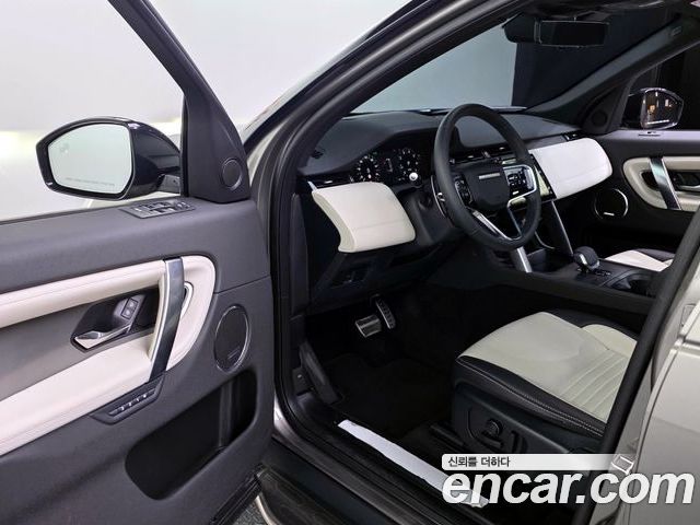 Land Rover Discovery Sport 2025 — фото 10