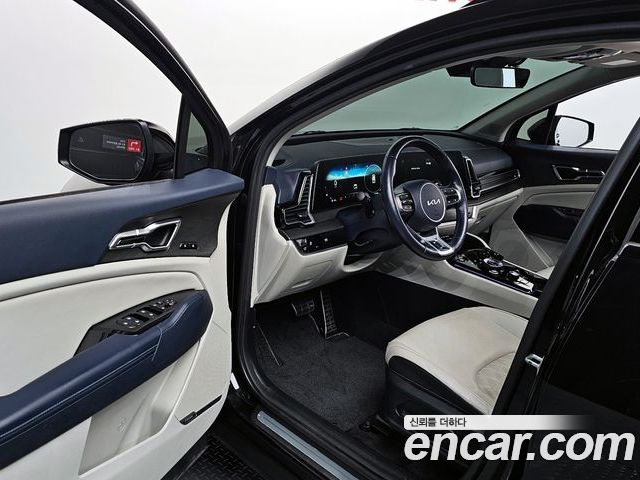 Kia Sportage 2022 — фото 10