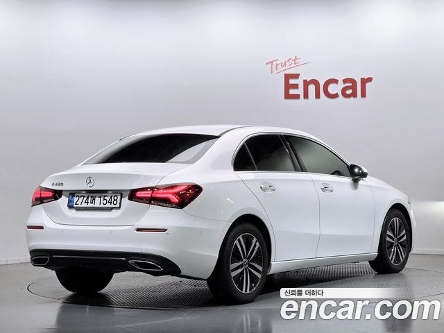 Mercedes-Benz A-Class 2022 — фото 2