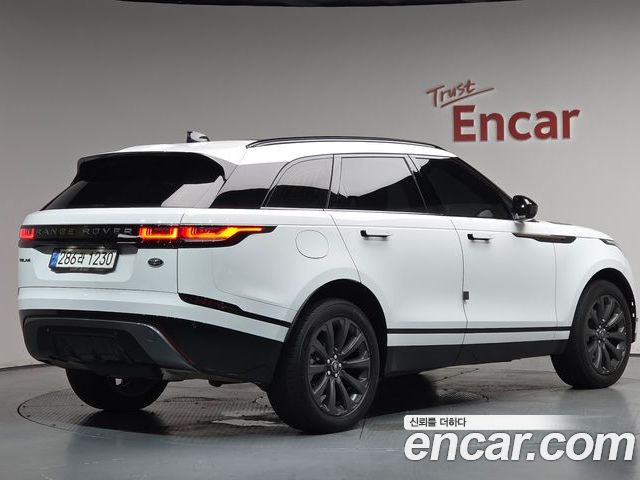 Land Rover Range Rover Velar 2023 — фото 2