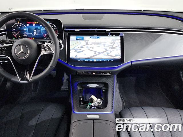 Mercedes-Benz E-Class 2025 — фото 10