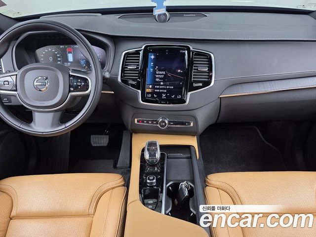 Volvo XC90 2022 — фото 10