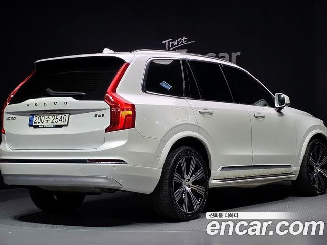 Volvo XC90 2022 — фото 2