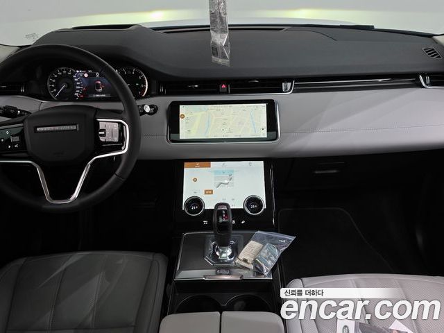 Land Rover Range Rover Evoque 2023 — фото 10