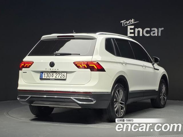 Volkswagen Tiguan 2023 — фото 2