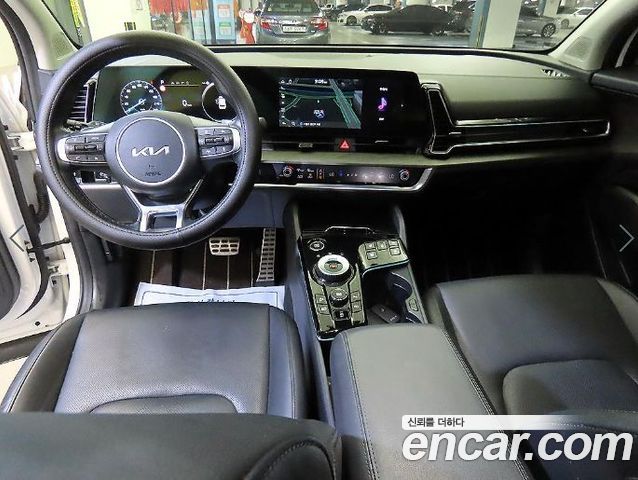 Kia Sportage 2023 — фото 10