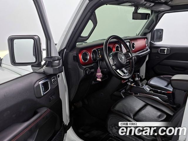 Jeep Wrangler 2022 — фото 10