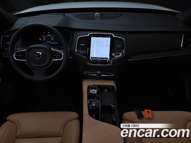 Volvo XC90 2025 — фото 10