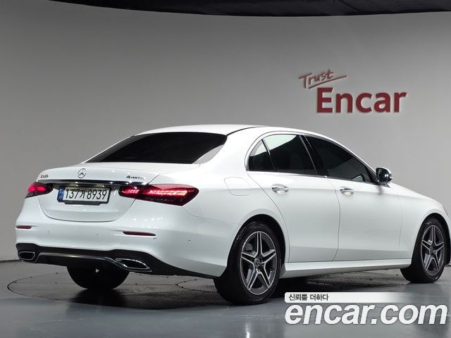 Mercedes-Benz E-Class 2023 — фото 2