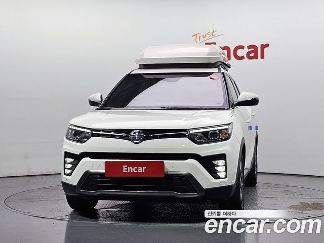 SsangYong Tivoli 2023 — фото 3