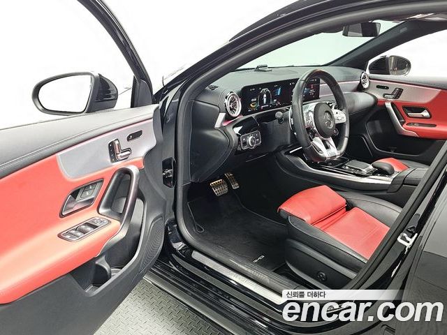 Mercedes-Benz A-Class 2022 — фото 10