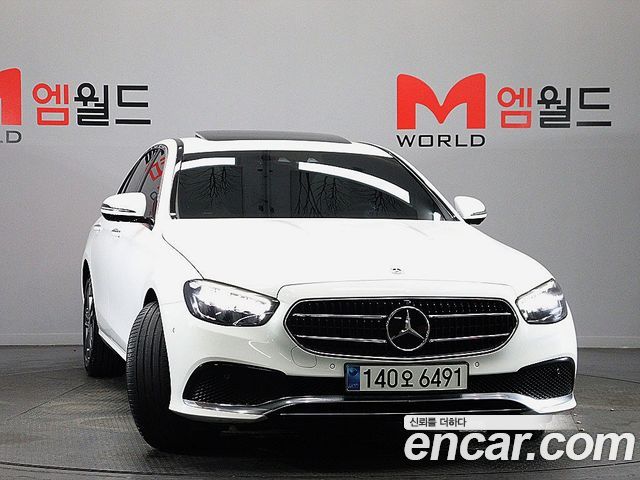Mercedes-Benz E-Class 2023 — фото 3