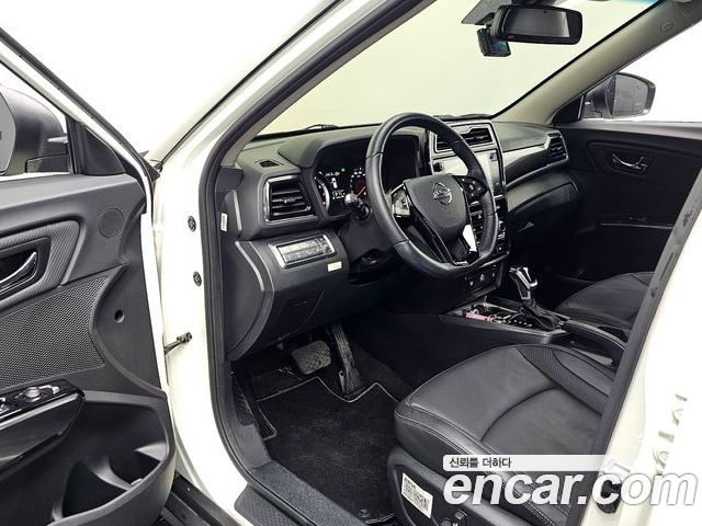 SsangYong Tivoli 2022 — фото 10
