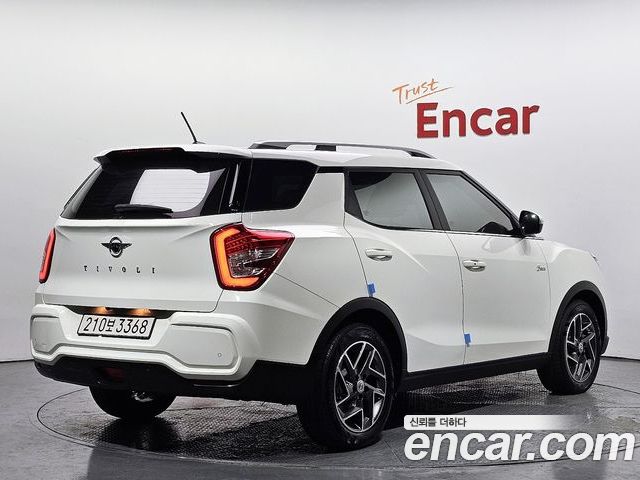 SsangYong Tivoli 2022 — фото 2