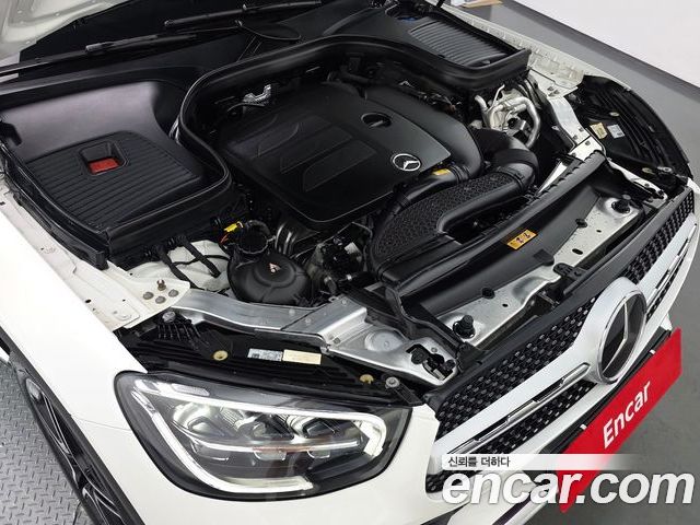 Mercedes-Benz GLC 2022 — фото 6