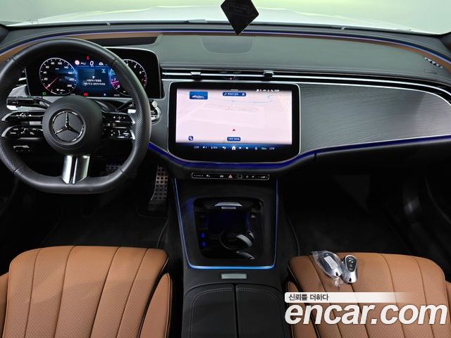 Mercedes-Benz E-Class 2026 — фото 10