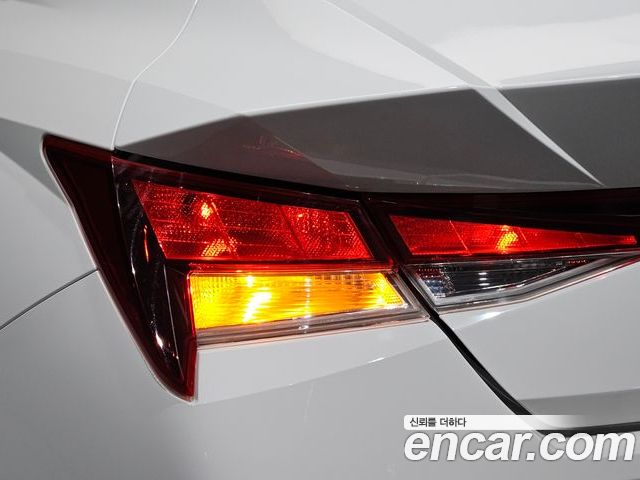 Hyundai Avante 2023 — фото 9
