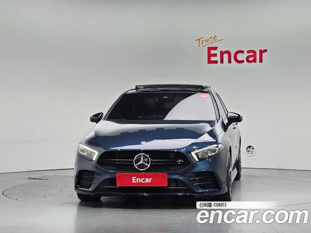 Mercedes-Benz A-Class 2023 — фото 3
