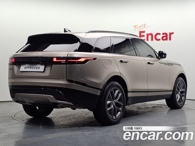 Land Rover Range Rover Velar 2026 — фото 2