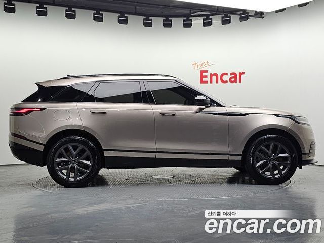 Land Rover Range Rover Velar 2026 — фото 5