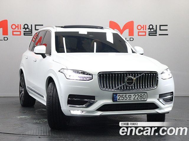 Volvo XC90 2023 — фото 3