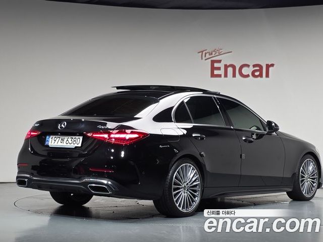 Mercedes-Benz C-Class 2023 — фото 2