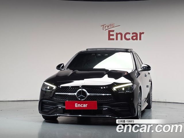 Mercedes-Benz C-Class 2023 — фото 3